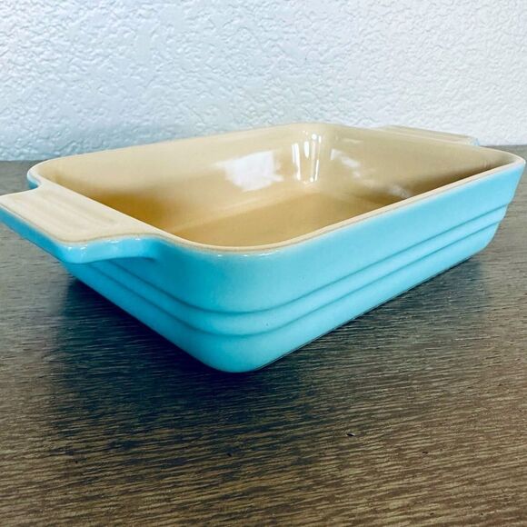 LeCreuset Rectangular Baking Dish Sky Blue - Picture 1 of 4